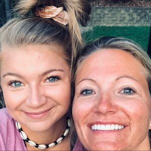 Meet your Posher, Roman